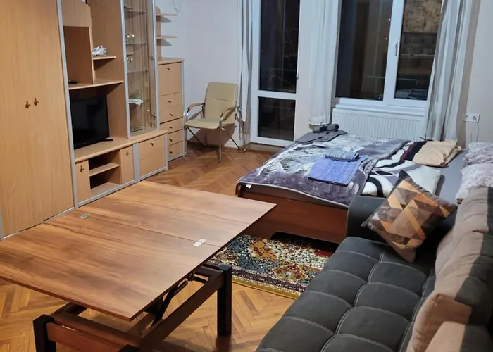 M&M Apartments